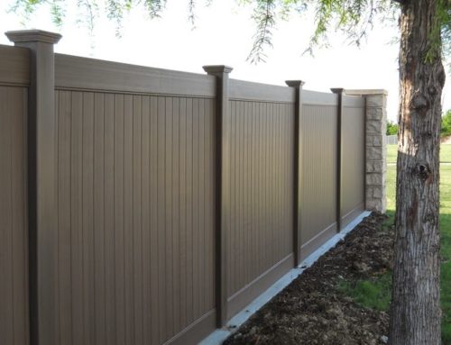 Vinyl Fences versus Wood Fences