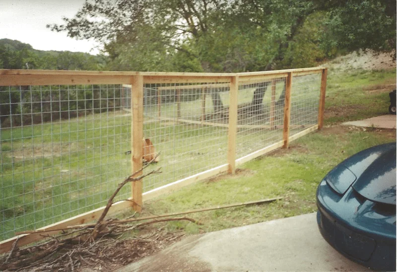 Cattle panel fencing installed by the B.C. Fence Austin crew in Central Texas