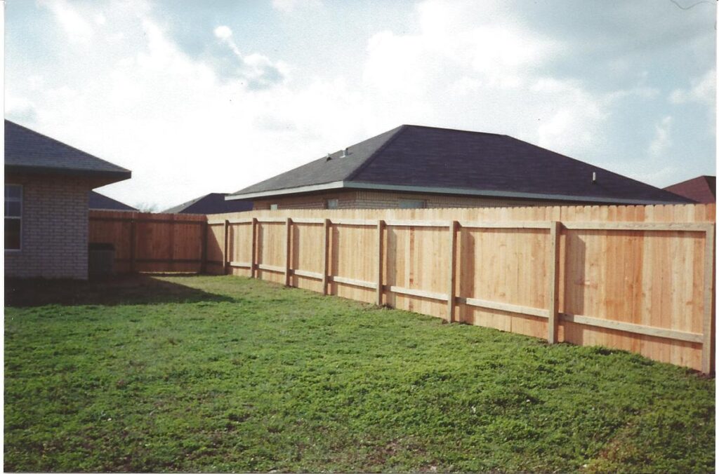 Top Reasons to Hire a Professional Fence Company
