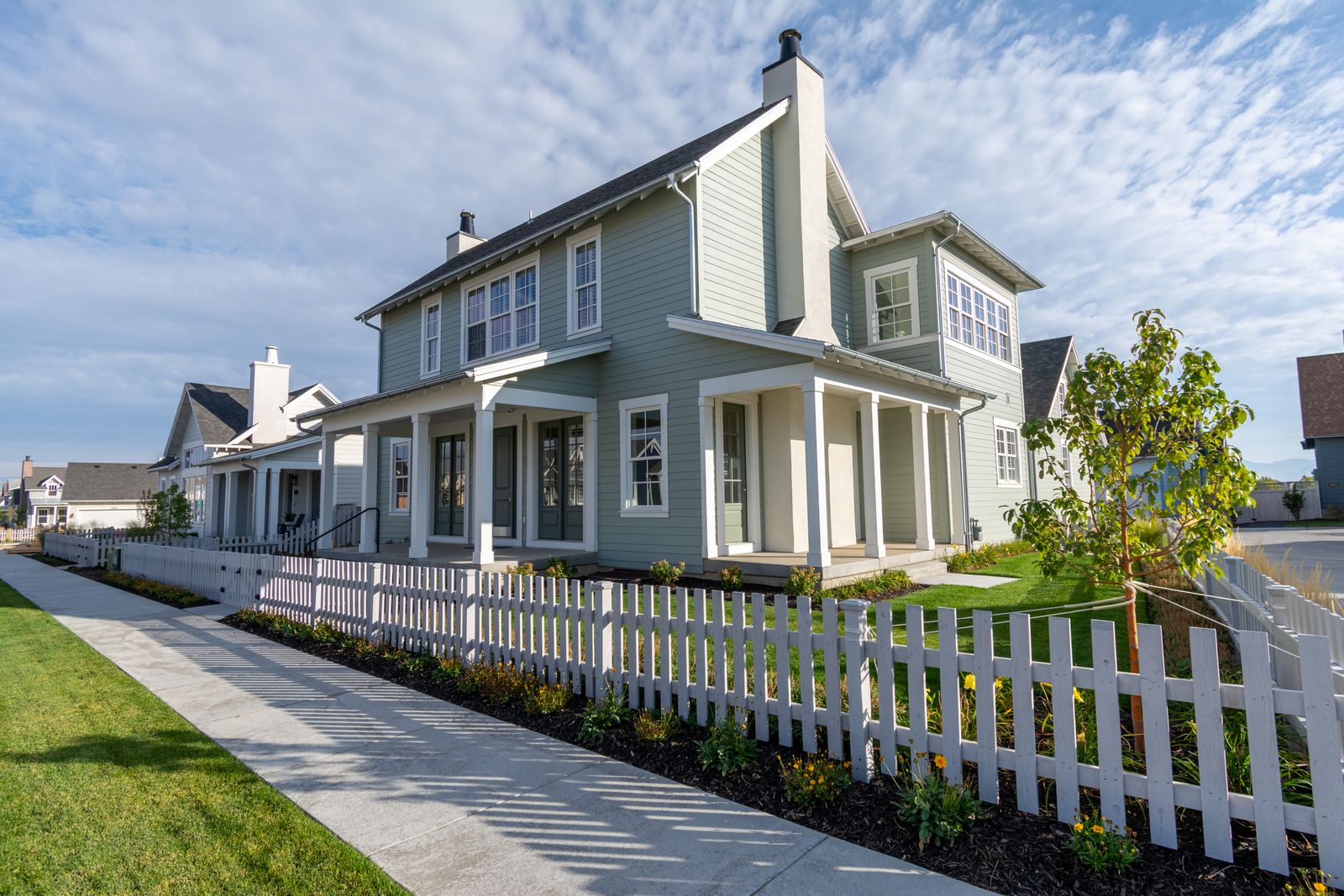 Front yard fence - cheap front yard fence ideas
